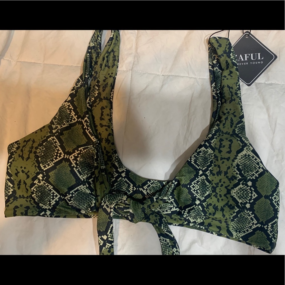 ZAFUL medium high waisted 2 piece bathing suit